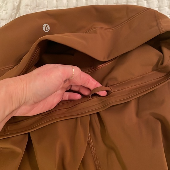 Lululemon Power Thru High-Rise 25” leggings - Picture 8 of 9